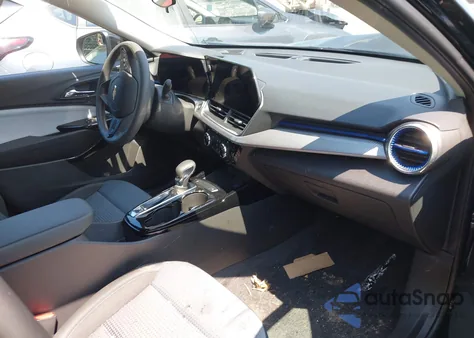 2024 Chevrolet Trax Fwd Lt z USA, uszkodzony, nr VIN KL77LHE28RC061605